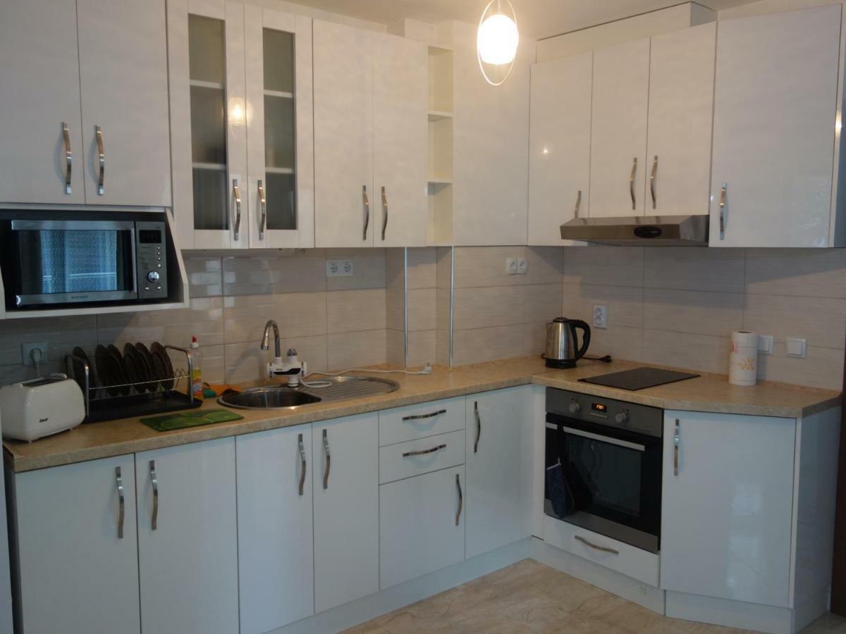 Sea Garden Marina 2 Apartment Varna Bagian luar foto