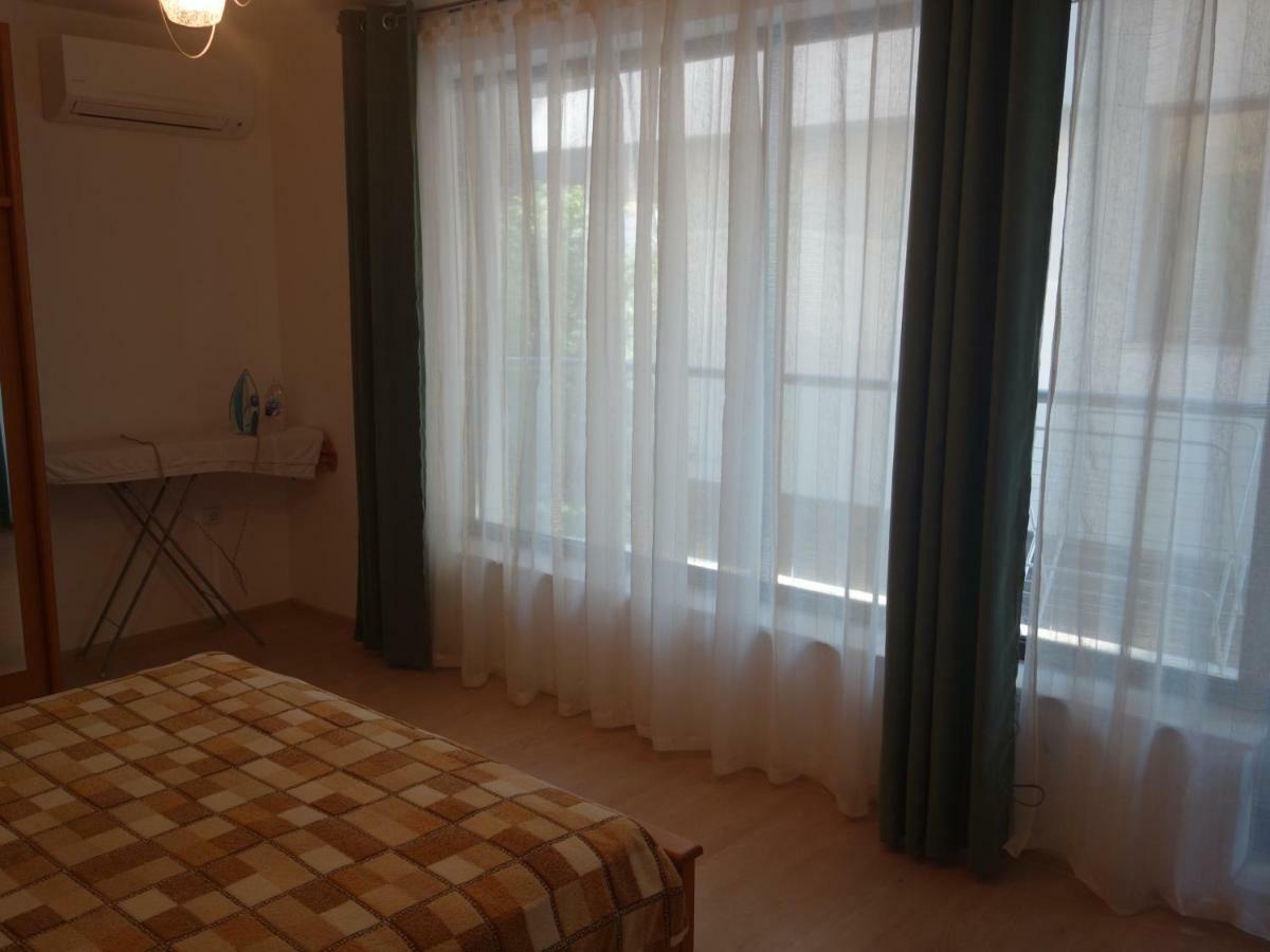 Sea Garden Marina 2 Apartment Varna Bagian luar foto